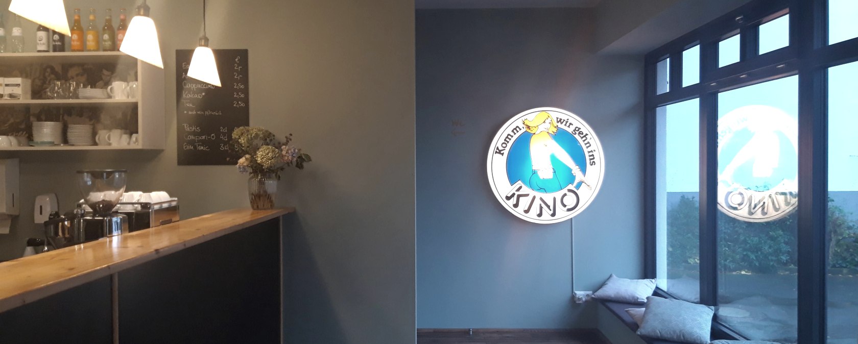 Eingangsbereich Eifel-Film-Bühne, © Familie Runge Eingangsbereich Eifel-Film-Bühne, © Familie Runge