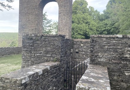 Kriegerdenkmal Stadtkyll, © Touristik GmbH Gerolsteiner Land, Leonie Post Kriegerdenkmal Stadtkyll, © Touristik GmbH Gerolsteiner Land, Leonie Post