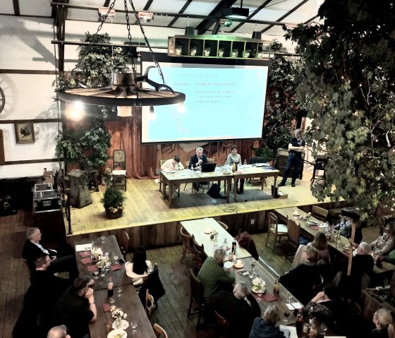 Gastgebertreffen 19.03.2025, © Touristik GmbH Gerolsteiner Land, Elvira Weimer Gastgebertreffen 19.03.2025, © Touristik GmbH Gerolsteiner Land, Elvira Weimer