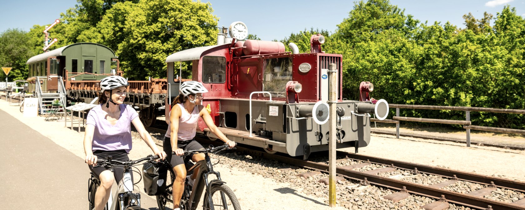 Railroad museum in Pronsfeld on the Eifel-Ardennes cycle path, © Eifel Tourismus GmbH, Dominik Ketz Railroad museum in Pronsfeld on the Eifel-Ardennes cycle path, © Eifel Tourismus GmbH, Dominik Ketz