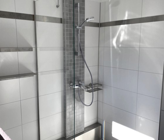 Bad mit Du. Bad mit Du.