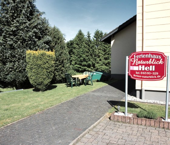 Eingang, © Helmut Hell Eingang, © Helmut Hell