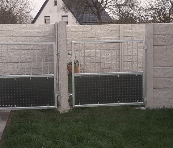 Tore von der Einzäunung Haus Köln und München Tore von der Einzäunung Haus Köln und München