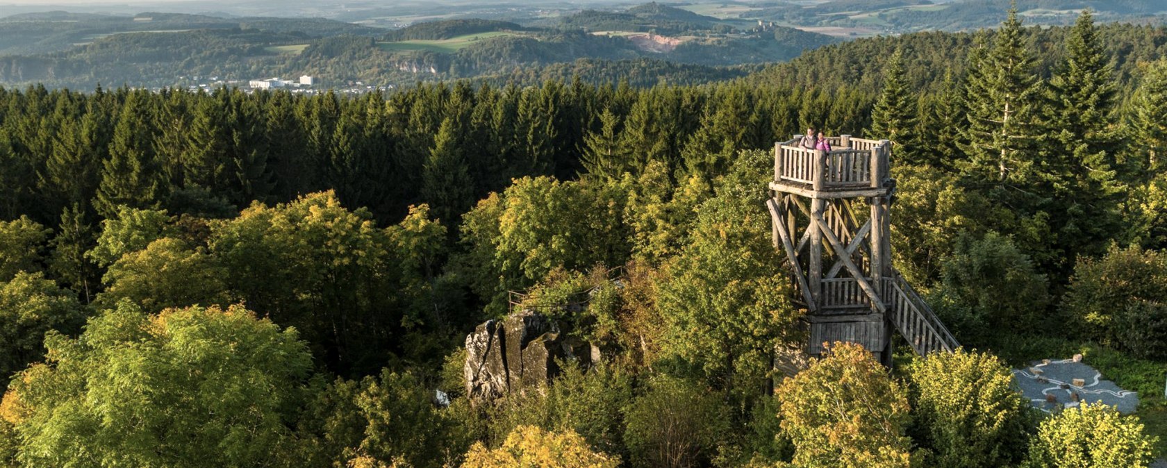 Blick auf die Dietzenley, © Eifel Tourismus GmbH, Dominik Ketz Blick auf die Dietzenley, © Eifel Tourismus GmbH, Dominik Ketz