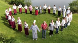 Ihre Gastgeber, © Hotel-Restaurant Schneider am Maar Ihre Gastgeber, © Hotel-Restaurant Schneider am Maar