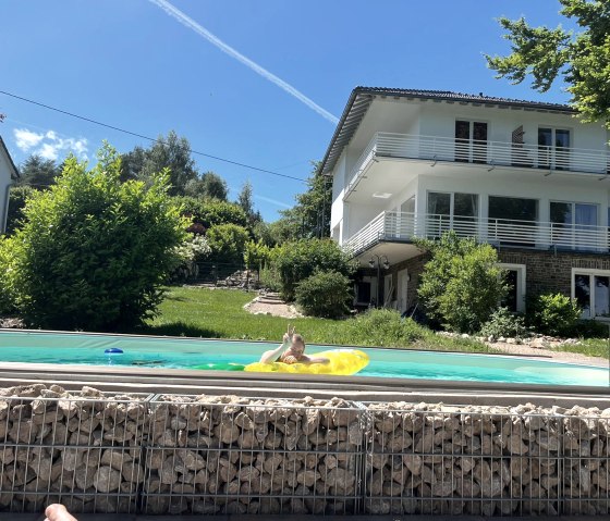 Poolvergnügen, © Judith Pütz-Kurth Poolvergnügen, © Judith Pütz-Kurth