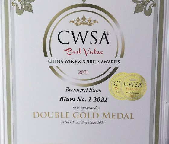 Auszeichnung für die Brennerei Blum no. 1 2021: Double Gold Medal at the CWSA Best Value 2021, © Gin Manufaktur – Leo Blum Auszeichnung für die Brennerei Blum no. 1 2021: Double Gold Medal at the CWSA Best Value 2021