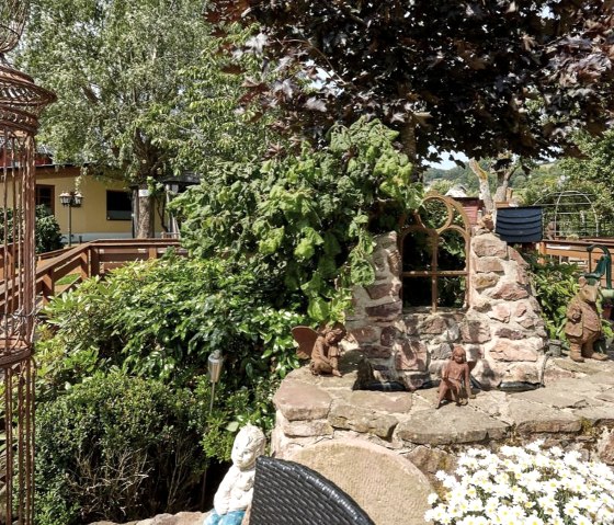 Garten Mausefalle (1) Garten Mausefalle (1)