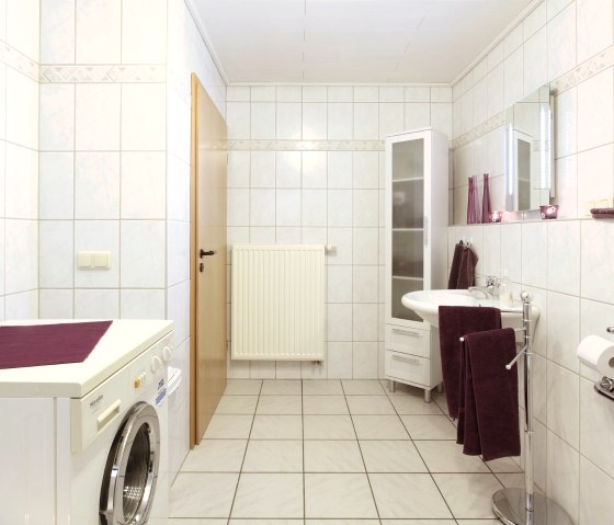 Badezimmer, © Ferienwohnung Hansen Badezimmer, © Ferienwohnung Hansen