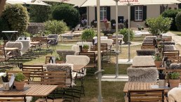 Biergarten in der Burg Bruch, © Fredelo GmbH Biergarten in der Burg Bruch, © Fredelo GmbH