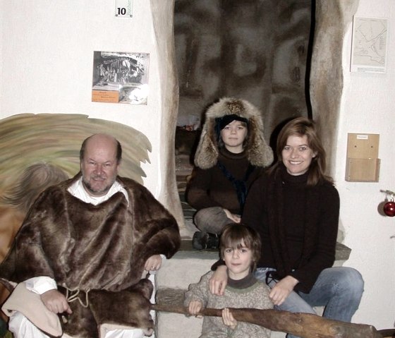 Kindergruppe Naturkundemuseum, © Touristik GmbH Gerolsteiner Land Kindergruppe Naturkundemuseum, © Touristik GmbH Gerolsteiner Land