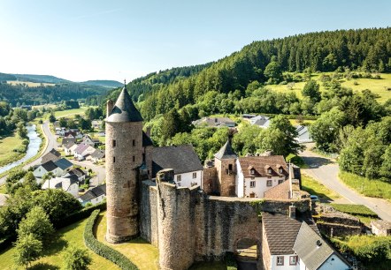 Mürlenbach mit Bertradaburg, © Eifel Tourismus GmbH, Dominik Ketz Mürlenbach mit Bertradaburg, © Eifel Tourismus GmbH, Dominik Ketz