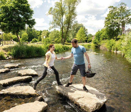 Stepping stones in the Kyll in Gerolstein spa gardens, © Eifel Touismus GmbH, Dominik Ketz Stepping stones in the Kyll in Gerolstein spa gardens, © Eifel Touismus GmbH, Dominik Ketz