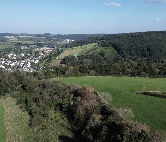 Eifelblick Stadtkyll, © Touristik GmbH Gerolsteiner Land, Sarah Wiesen Eifelblick Stadtkyll, © Touristik GmbH Gerolsteiner Land, Sarah Wiesen