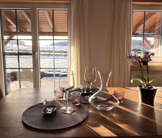 Wohn-/ Esszimmer Wohn-/ Esszimmer