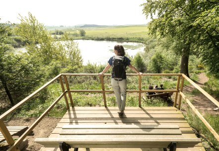 Uitrusten bij Eichholzmaar, © Eifel Tourismus GmbH, Dominik Ketz Uitrusten bij Eichholzmaar, © Eifel Tourismus GmbH, Dominik Ketz