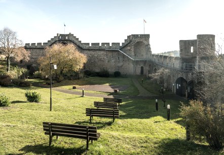 Begehbare Stadtmauer in Hillesheim, © Eifel Tourismus GmbH, D. Ketz Begehbare Stadtmauer in Hillesheim, © Eifel Tourismus GmbH, D. Ketz