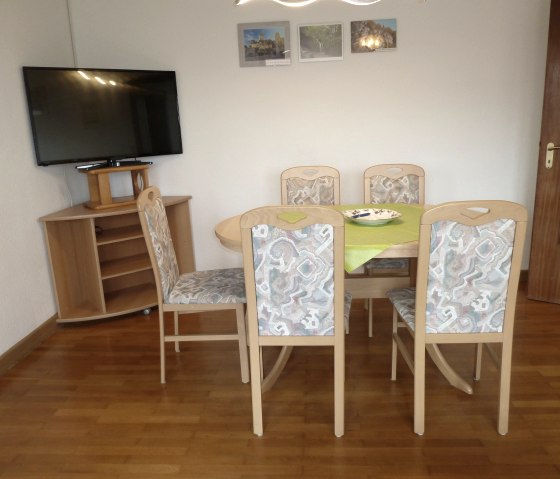 Wohnzimmer mit Essecke Wohnzimmer mit Essecke