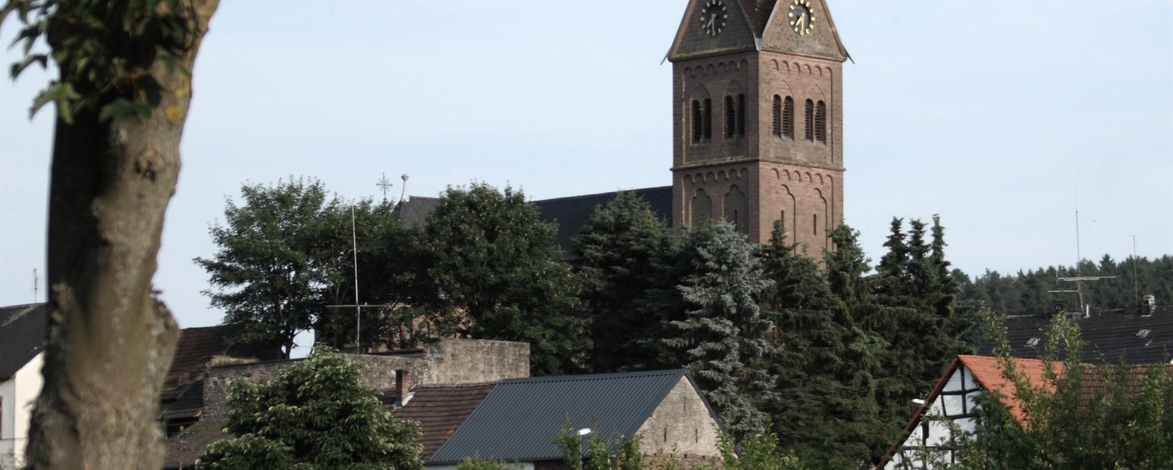 Kirche Niederbettingen (1), © Regnery Kirche Niederbettingen (1), © Regnery