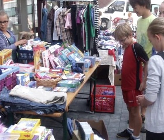 Familienflohmarkt Gerolstein, © TW Gerolsteiner Land GmbH Familienflohmarkt Gerolstein, © TW Gerolsteiner Land GmbH