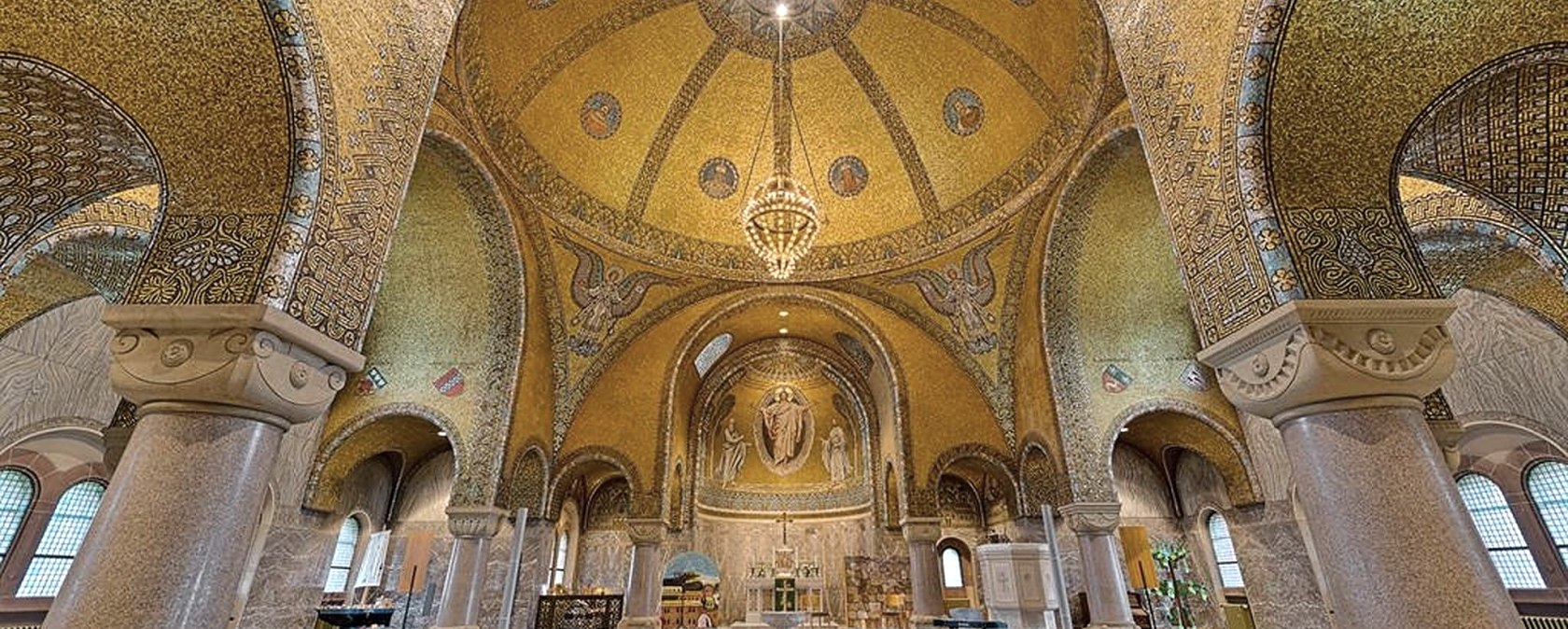 Erlöserkirche Gerolstein, © Foto Achim Meurer Erlöserkirche Gerolstein, © Foto Achim Meurer