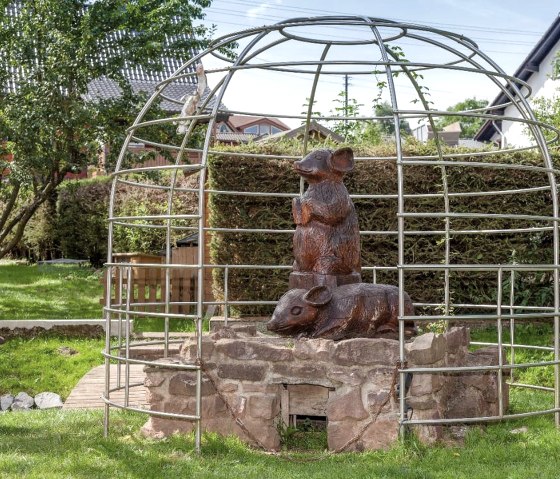 Mausefalle (2) Mausefalle (2)