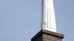 Mariens&auml;ule (2), &copy; Regnery