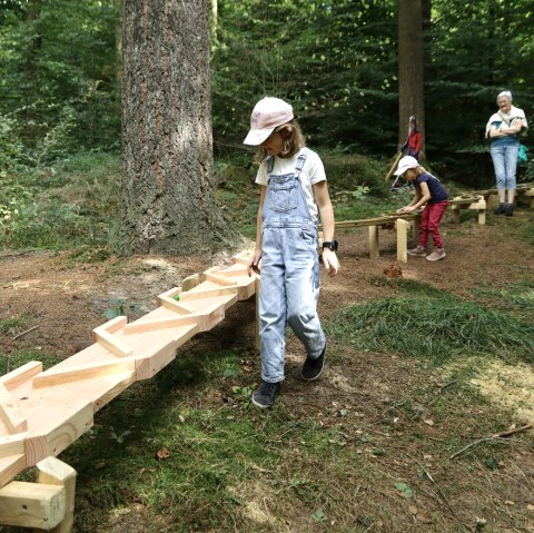 1075, &copy; Thomas Langens