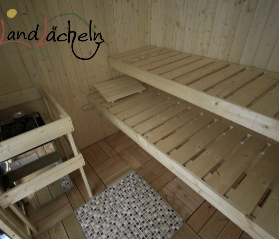 Gesund und entspannend - die Sauna im Wellness-Bad, © Familie Floßdorf