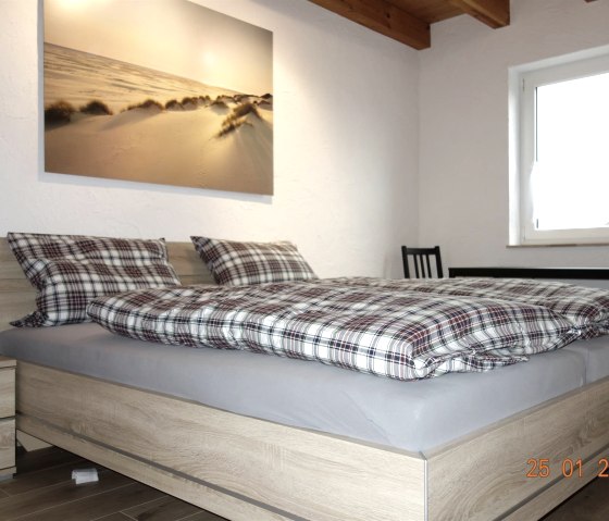 Schlafzimmer, &copy; Helga Mauren