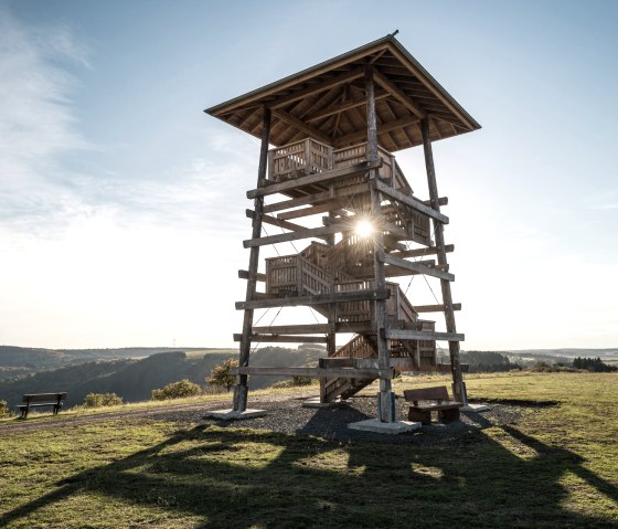 Landesblick observation tower on the VulkaMaar trail, © Eifel Tourismus GmbH - D. Ketz