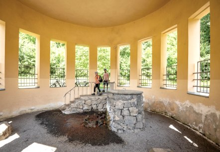 Lindenquelle innen, &copy; Eifel Tourismus GmbH, Dominik Ketz