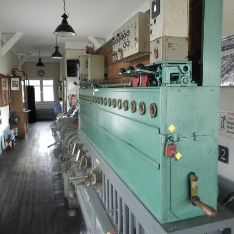 Stellwerk, &copy; Schun