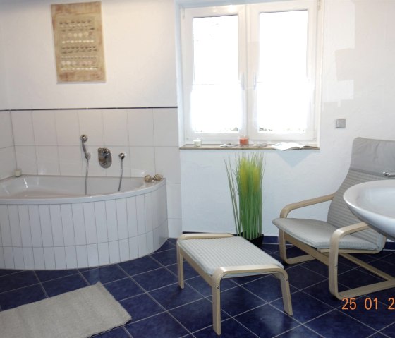 Badezimmer, &copy; Helga Mauren