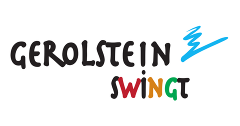Ein Logo mit den Worten "GEROLSTEIN SWINGT" in verschiedenen Farben und Schriftarten, mit zwei blauen Strichen, die nach rechts über den Text gehen.
