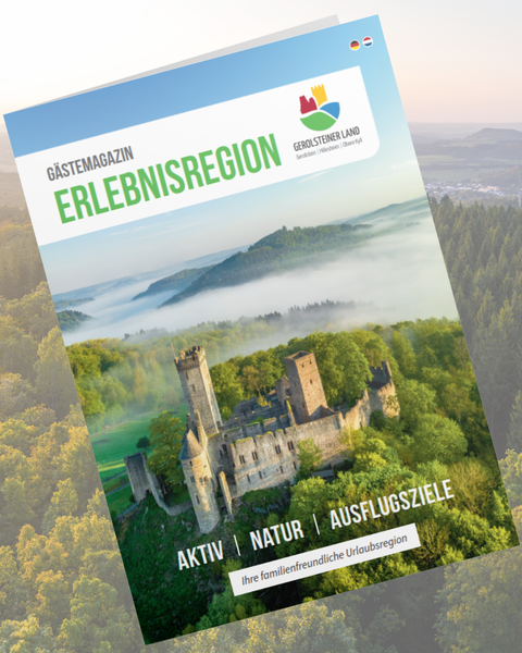 Das Cover des neuen Gästemagazins der Ferienregion Gerolsteiner Land zeigt die historische Kasselburg.
