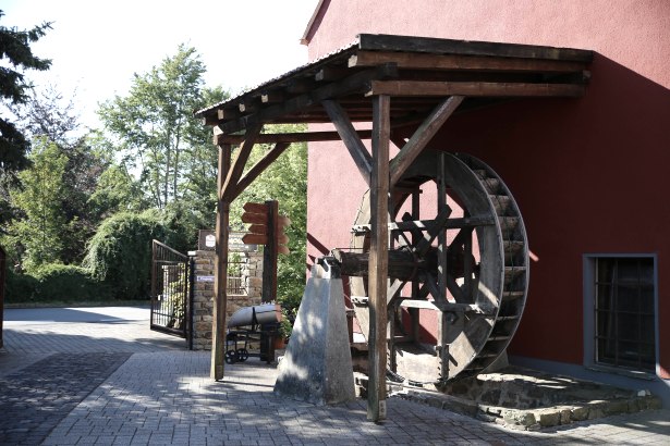 M&uuml;hlrad, &copy; Historische Wasserm&uuml;hle Birgel, Mariette Spohr GmbH