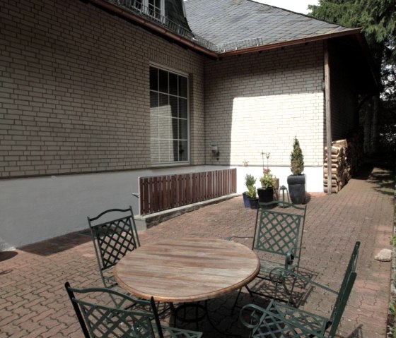 Terrasse....., &copy; Ferienwohnung Eifel/Relax Frau Walla