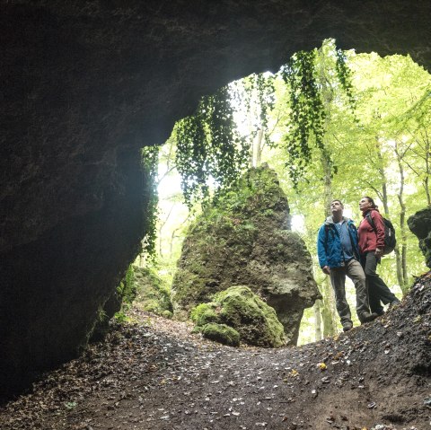 Schneifel-Pfad, Eishöhlen Birresborn, © Eifel Tourismus GmbH, Dominik Ketz