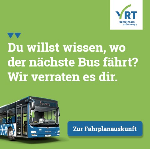 Grafik des Verkehrsverbund Region Trier - kurz VRT  - von einem ihrer Busse. Darüber der Schriftzug &quot;Du willst wissen, wo der nächste Bus fährt? Wir verraten es dir.&quot;. Neben dem Bus ein hervorgehobener Button mit &quot;Zur Fahrplanauskunft&quot; darauf. 