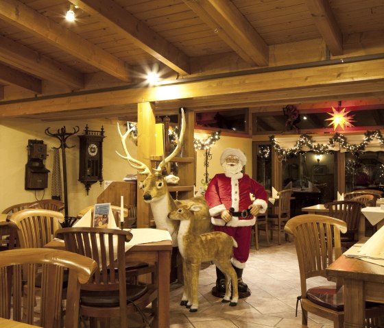 Weihnachten in dem Caf&eacute; Restaurant Mausefalle