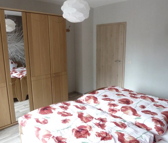 Schlafzimmer 1, &copy; Alois Handwerk