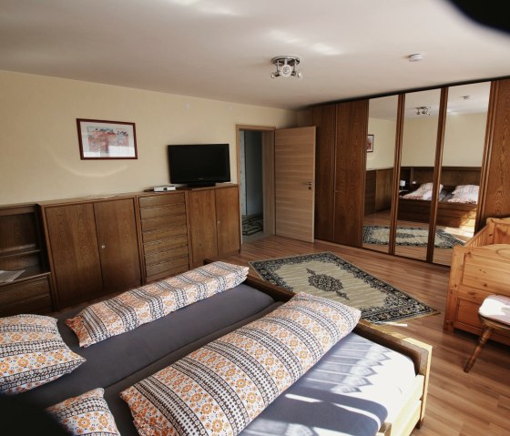 Schlafzimmer 1.1, &copy; Helmut Hell