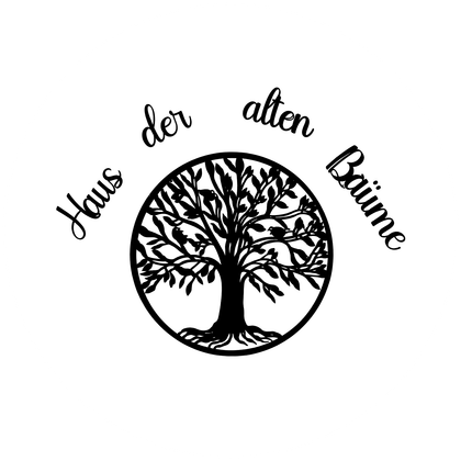 Un design d'arbre noir dans un cadre rond. Autour se trouve le texte "Maison des vieux arbres".