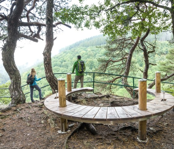 Perdsley rest and adventure area on the Eifelsteig (photo financed by REACT-EU), © Eifel Tourismus GmbH, Dominik Ketz