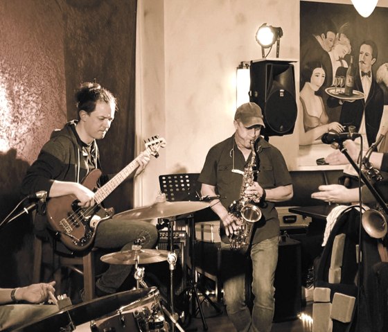 Session Eleven, &copy; Hotel L&ouml;wenstein