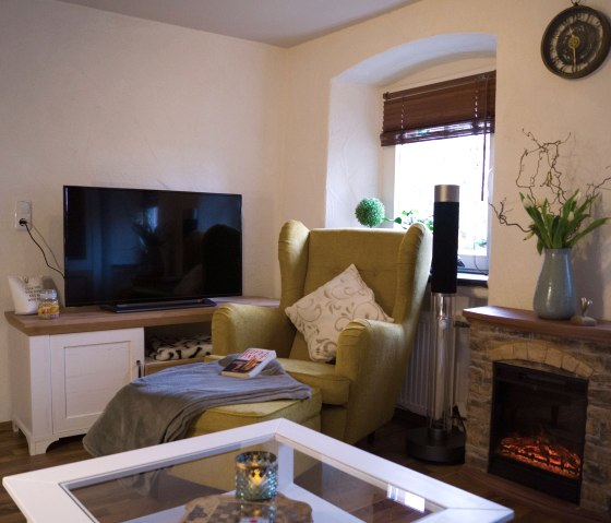 Wohnzimmer Gro&szlig;er Flachbildschirm-min