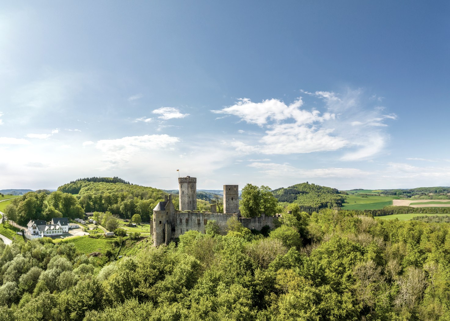 Adler &amp; Wolfspark Kasselburg, Pelm, © Eifel Tourismus GmbH, Dominik Ketz