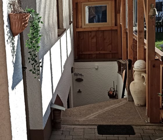 Eingang - Ferienwohnung, &copy; Ferien am T&auml;lchen-Thomas van Nerven