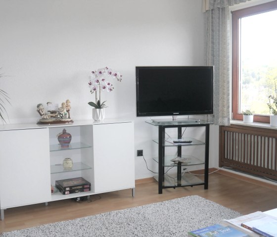 Fewo Charly - Wohnzimmer 1.1, &copy; Touristik GmbH Gerolsteiner Land > A. Kube